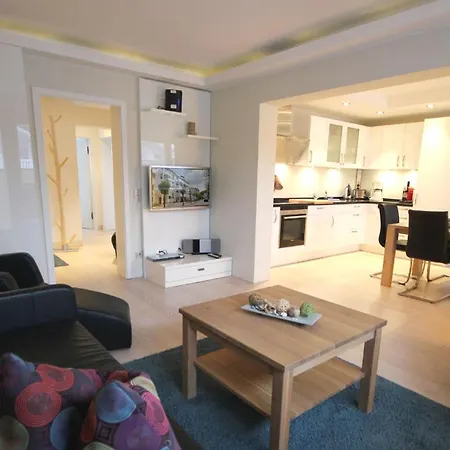 Allegra By Rujana Apartment